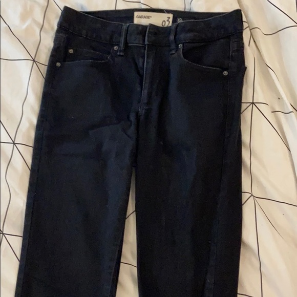Black garage jeans